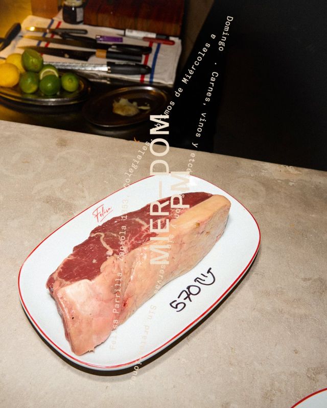 Ojo de bife crudo listo para la parrilla